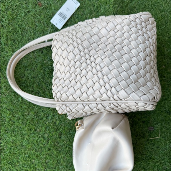 NWT The Holace mini woven tote bag - Picture 7 of 7